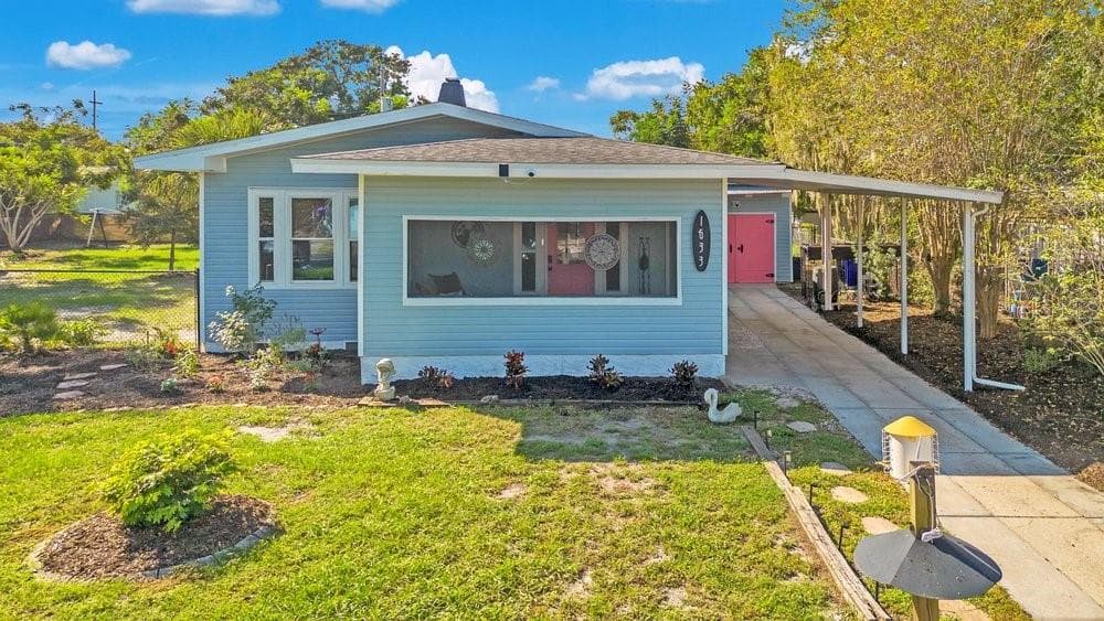 Single Family Residence at 1633 E ELM RD, LAKELAND, photo 27 of 33