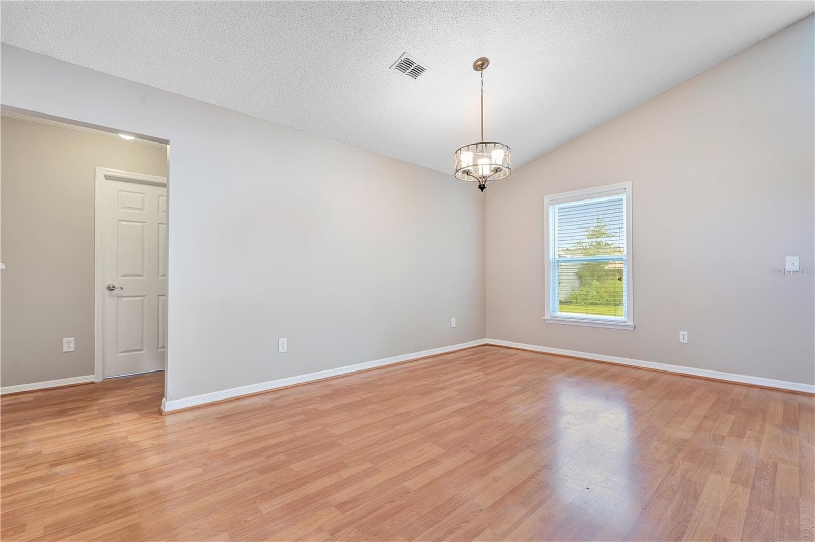 Single Family Residence at 2145 GREYSTONE TRL, ORLANDO, photo 9 of 33