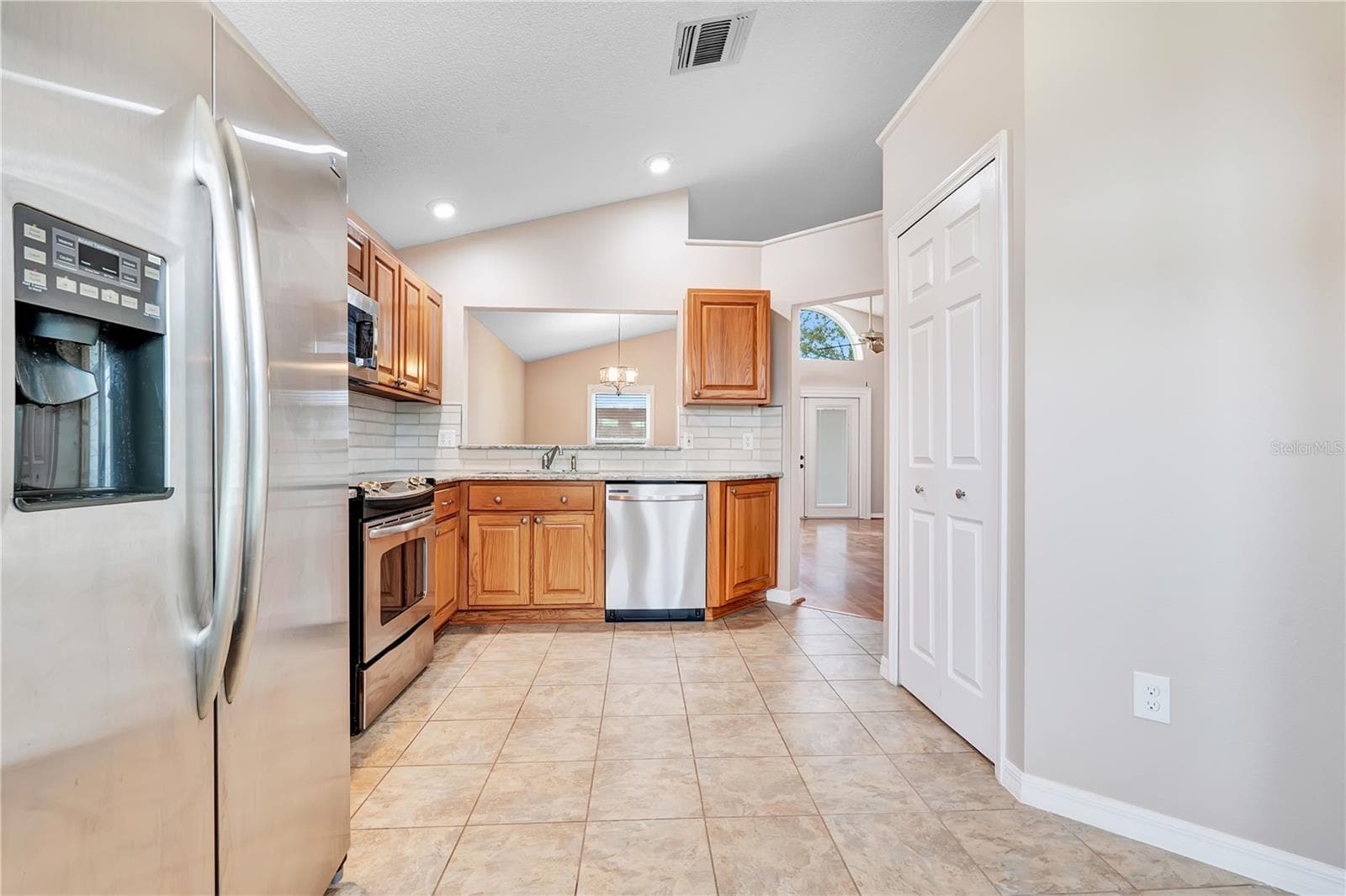 Single Family Residence at 2145 GREYSTONE TRL, ORLANDO, photo 11 of 33