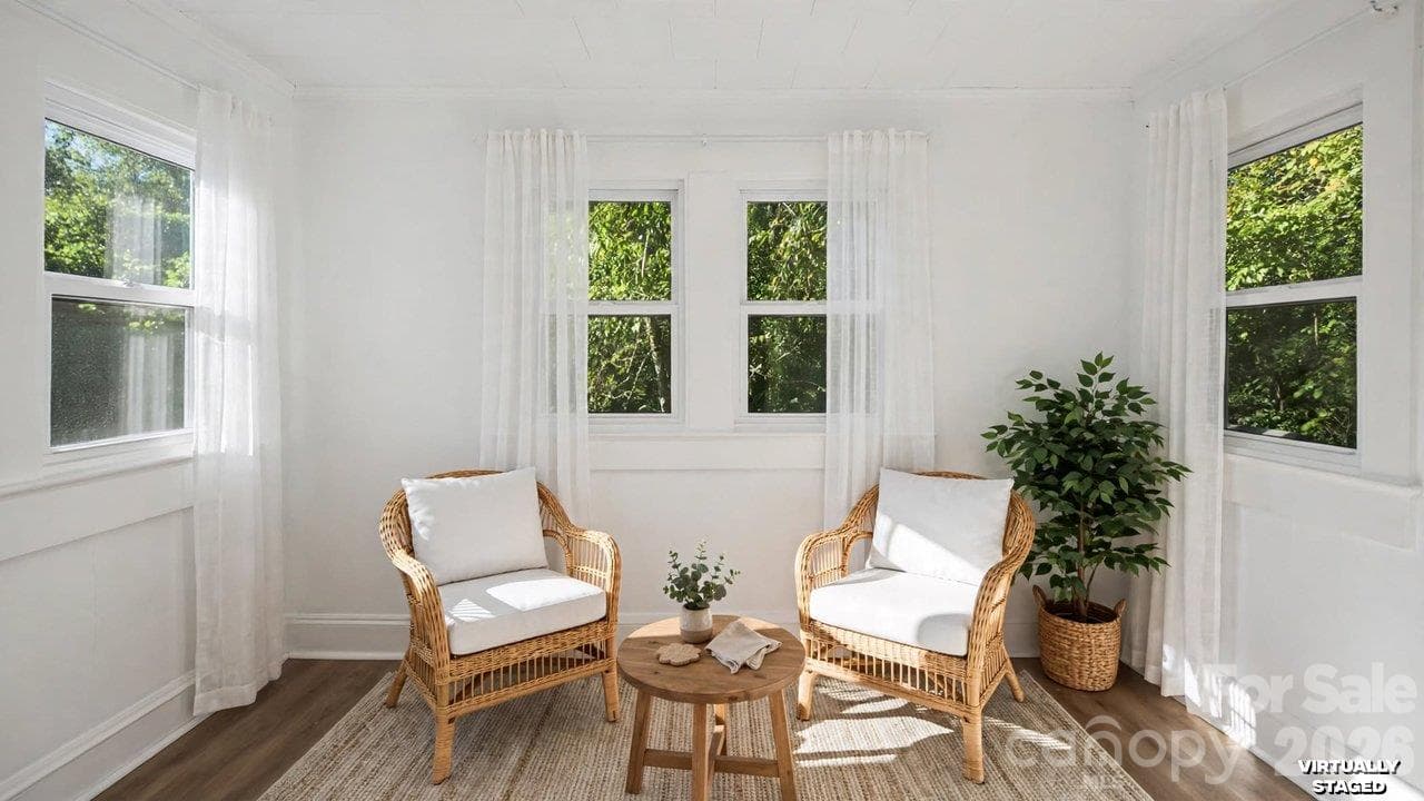 Virtually Staged Sunroom - 205 Sunrise Avenue, Mount Gilead