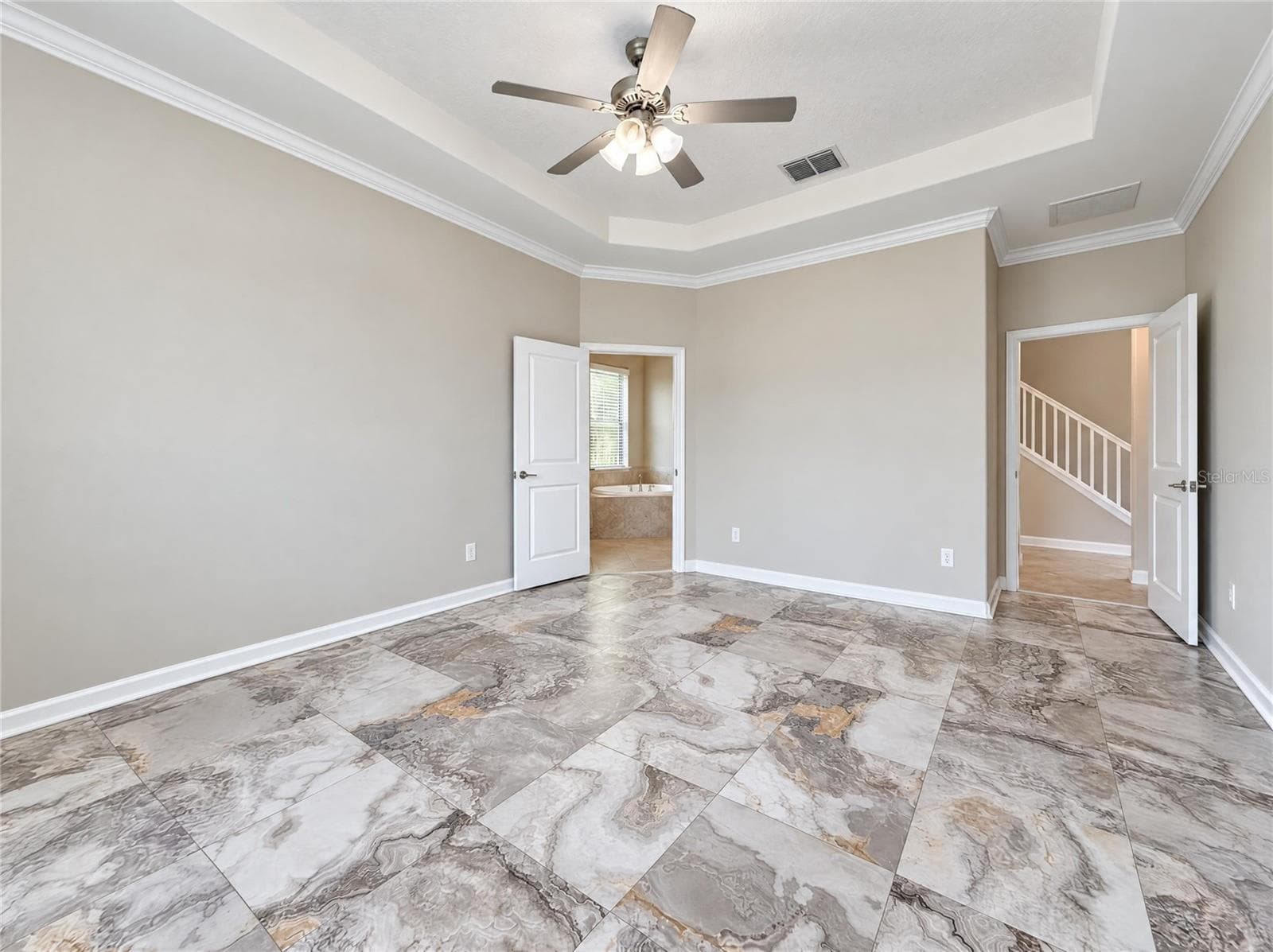 Single Family Residence at 6244 ENGLISH HOLLOW RD, TAMPA, photo 9 of 32
