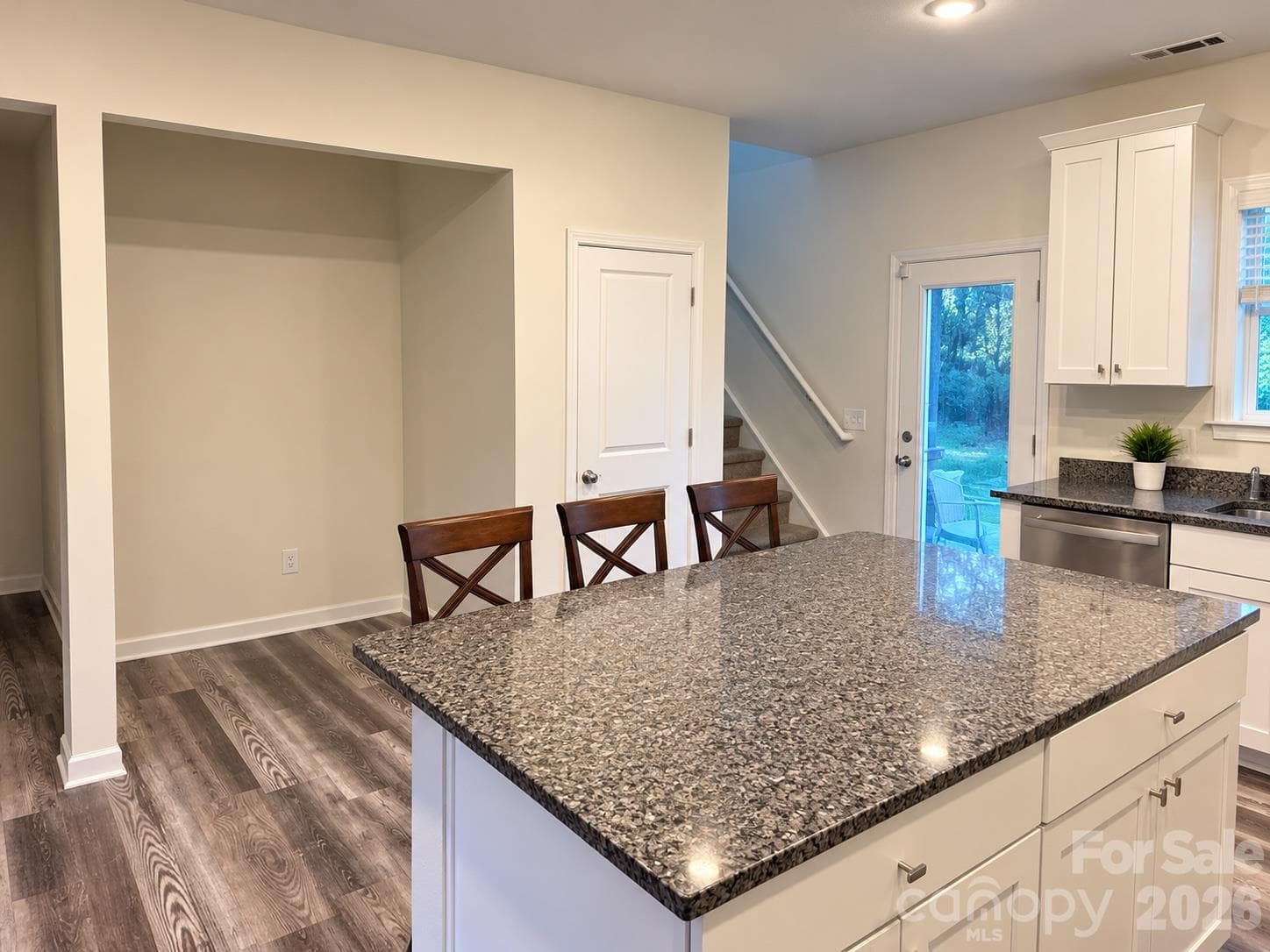 Single Family Residence at 2925 Ridge Road E, Salisbury, photo 7 of 26