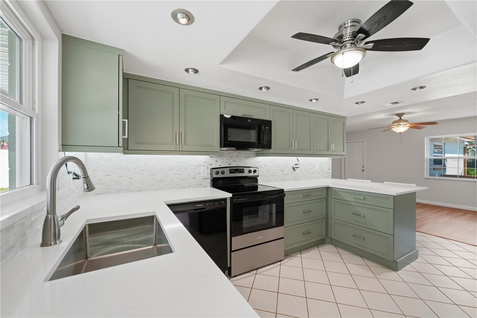 Single Family Residence at 524 SPRING OAKS BLVD, ALTAMONTE SPRINGS, photo 8 of 44