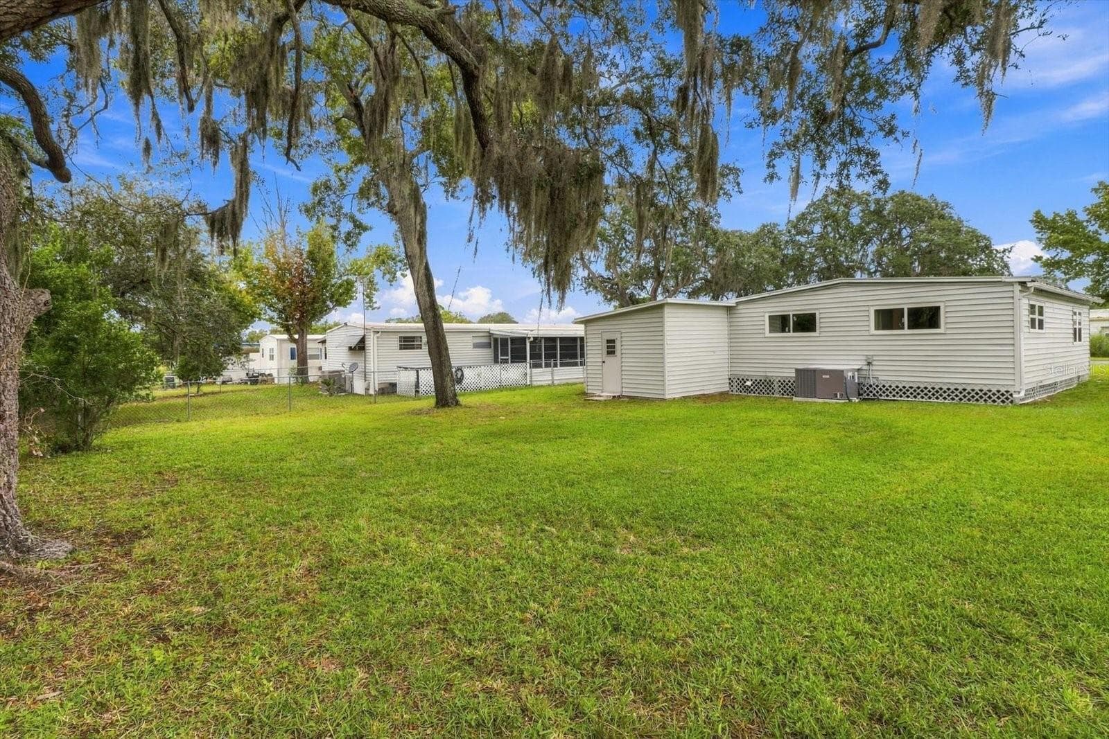 Mobile Home at 7289 FAIRLANE AVE, BROOKSVILLE, photo 29 of 38