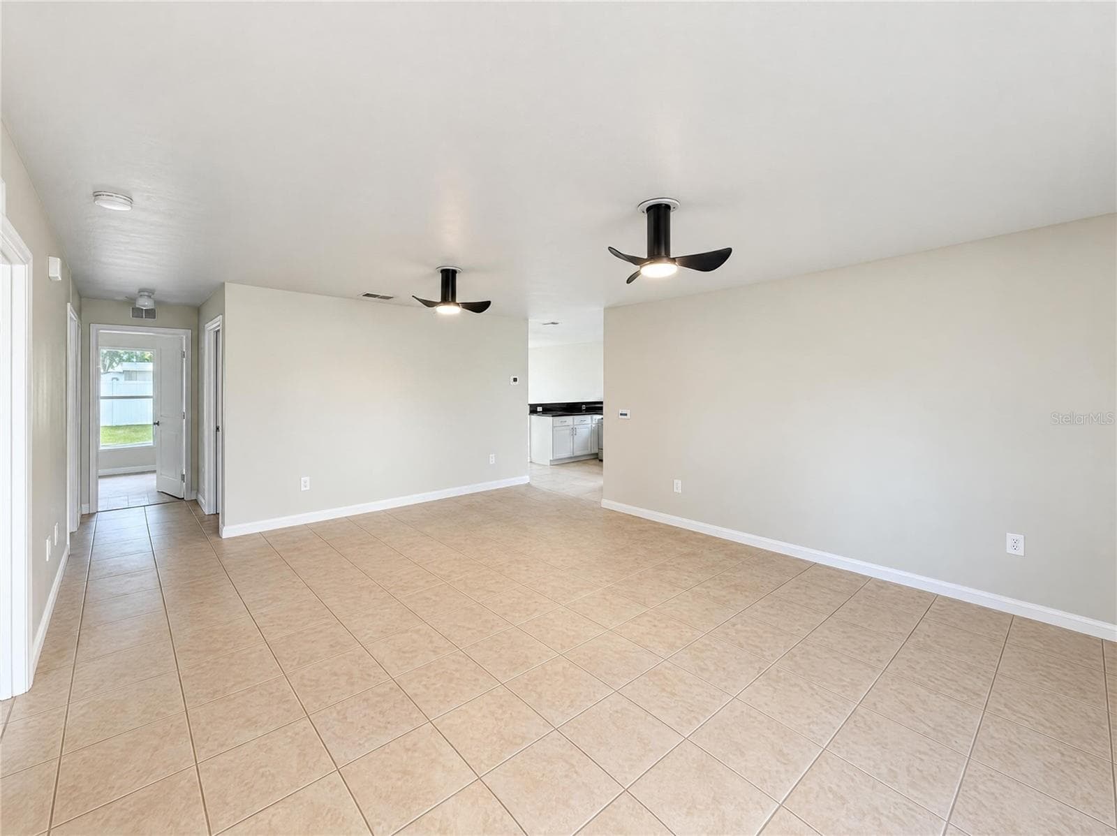 Single Family Residence at 2949 ILLINOIS AVE, LAKELAND, photo 6 of 18