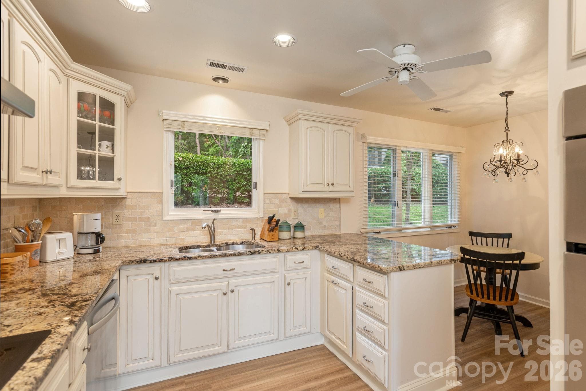 Condominium at 103 GOLFSIDE Drive, Flat Rock, photo 13 of 35