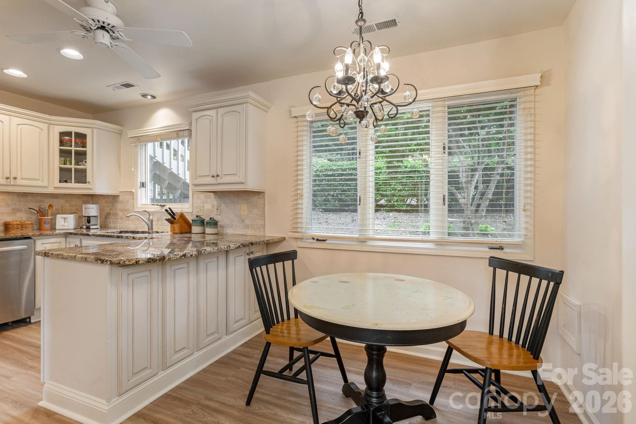 Condominium at 103 GOLFSIDE Drive, Flat Rock, photo 14 of 35