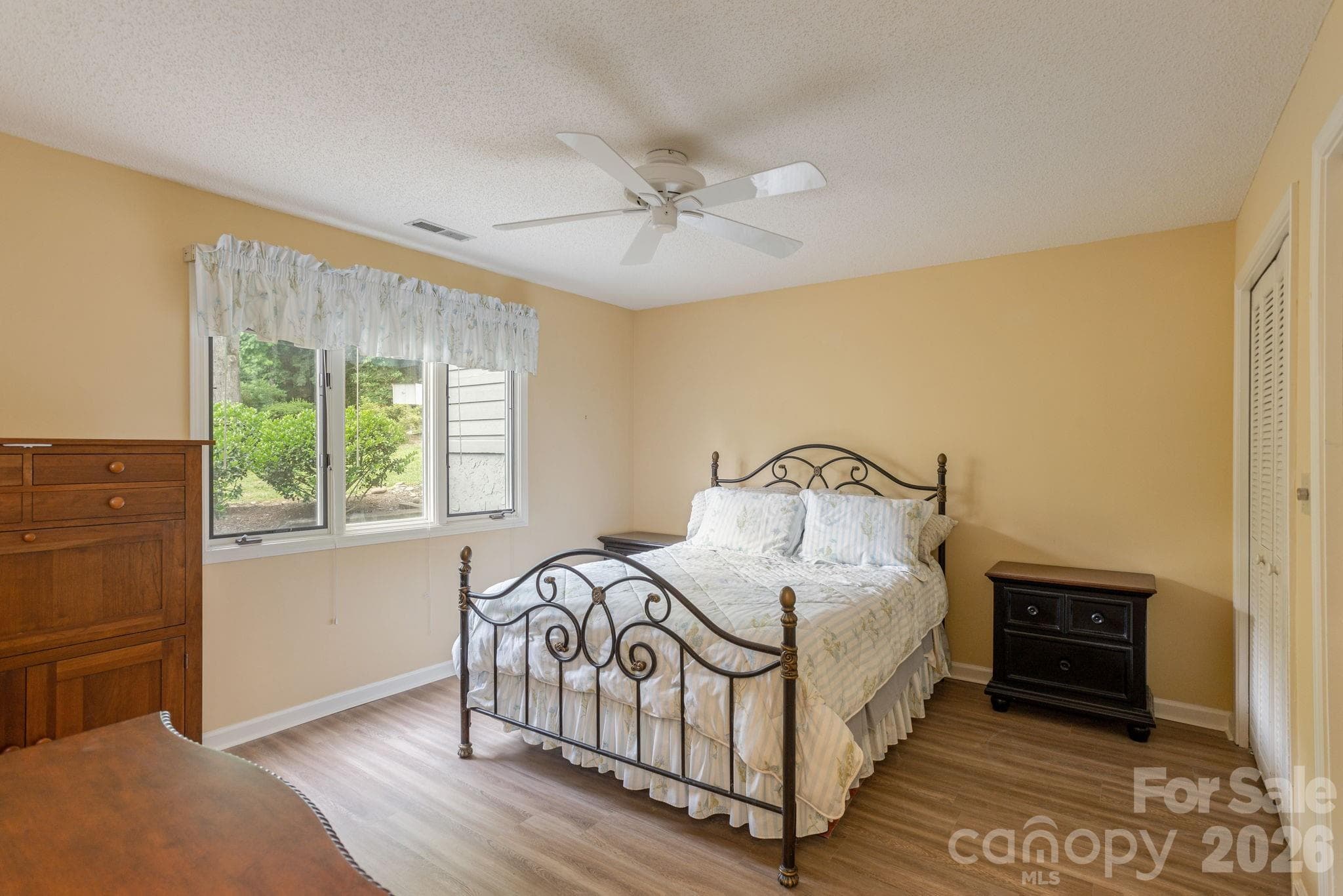 Condominium at 103 GOLFSIDE Drive, Flat Rock, photo 20 of 35