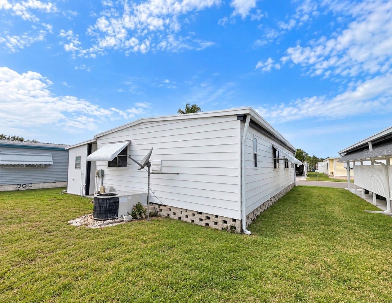 Manufactured Home at 1100 BELCHER RD S #665, LARGO, photo 29 of 55