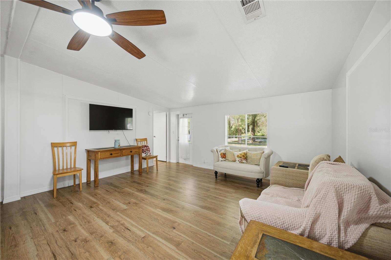 Manufactured Home at 3860 SW 80TH ST, OCALA, photo 9 of 42