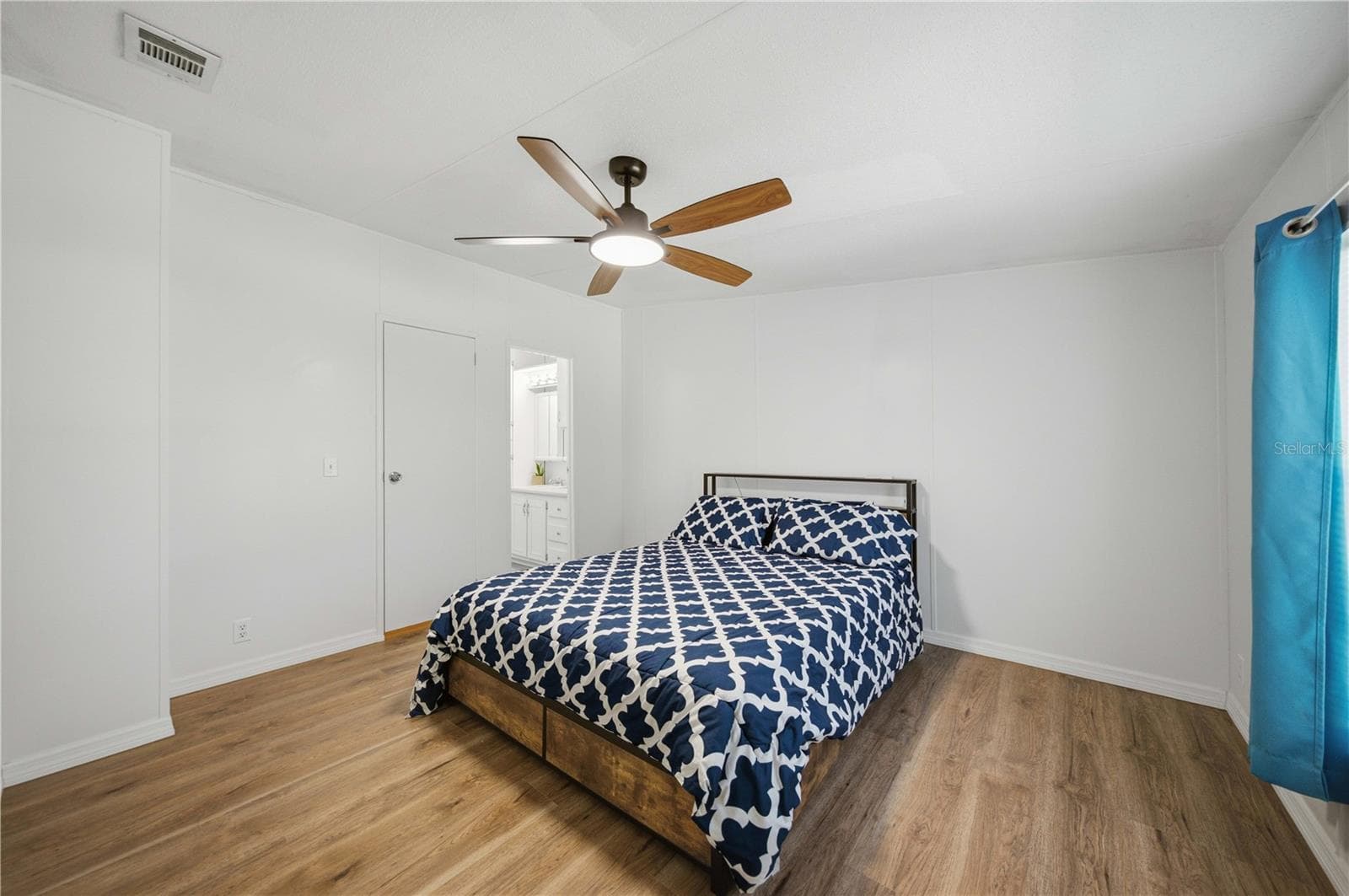 Manufactured Home at 3860 SW 80TH ST, OCALA, photo 14 of 42