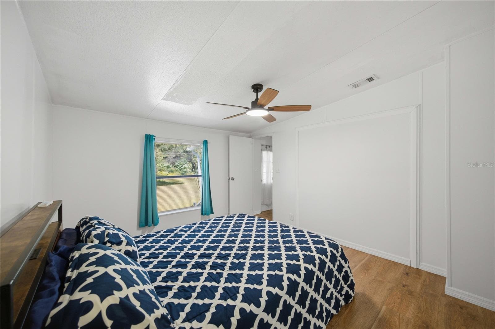 Manufactured Home at 3860 SW 80TH ST, OCALA, photo 15 of 42