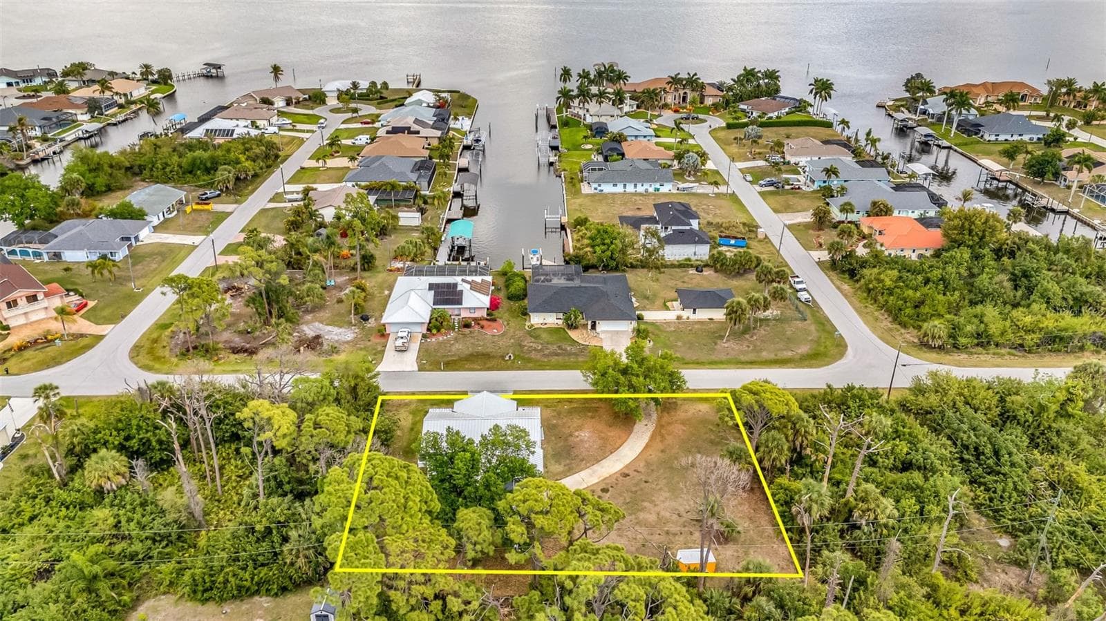 Single Family Residence at 3059 HOLCOMB RD, PORT CHARLOTTE, photo 43 of 66
