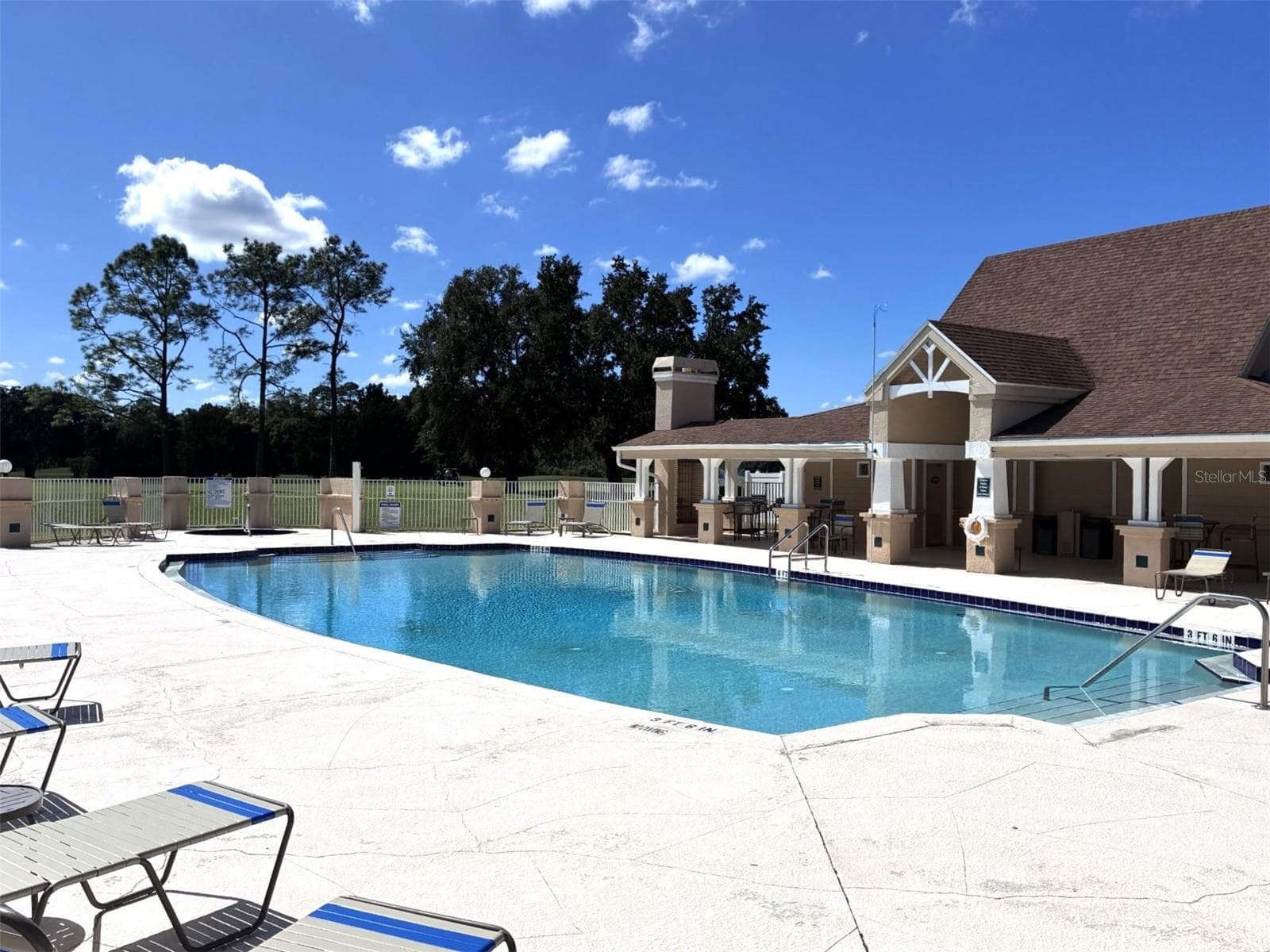 Single Family Residence at 9013 HEATHLAND CT, MOUNT DORA, photo 72 of 73
