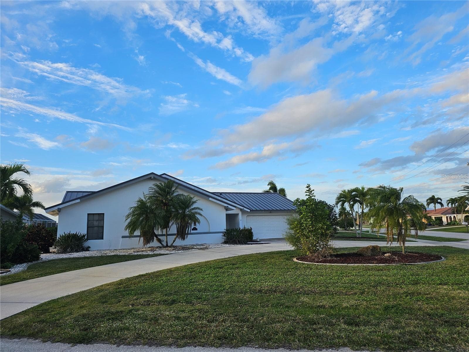 Single Family Residence at 975 CORONADO DR, PUNTA GORDA, photo 5 of 28