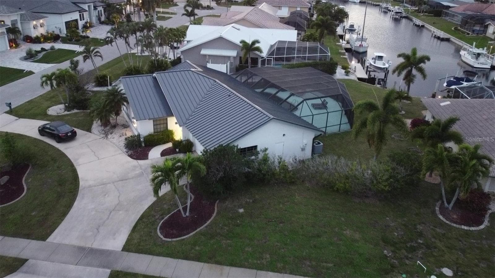 Single Family Residence at 975 CORONADO DR, PUNTA GORDA, photo 13 of 28
