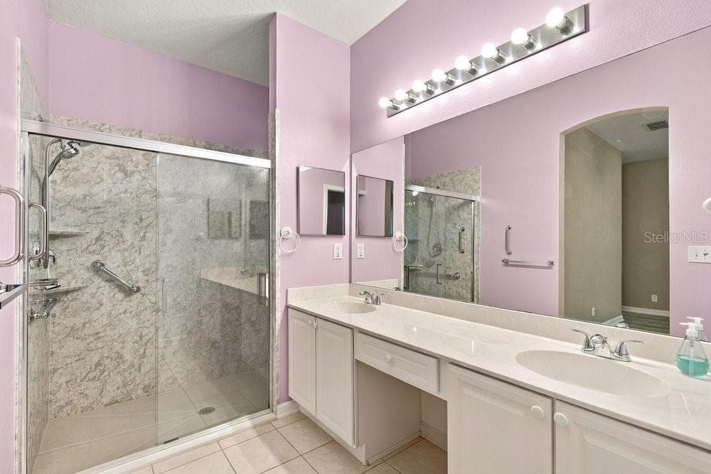 Single Family Residence at 109 WETHERSFIELD CT, DELAND, photo 16 of 34