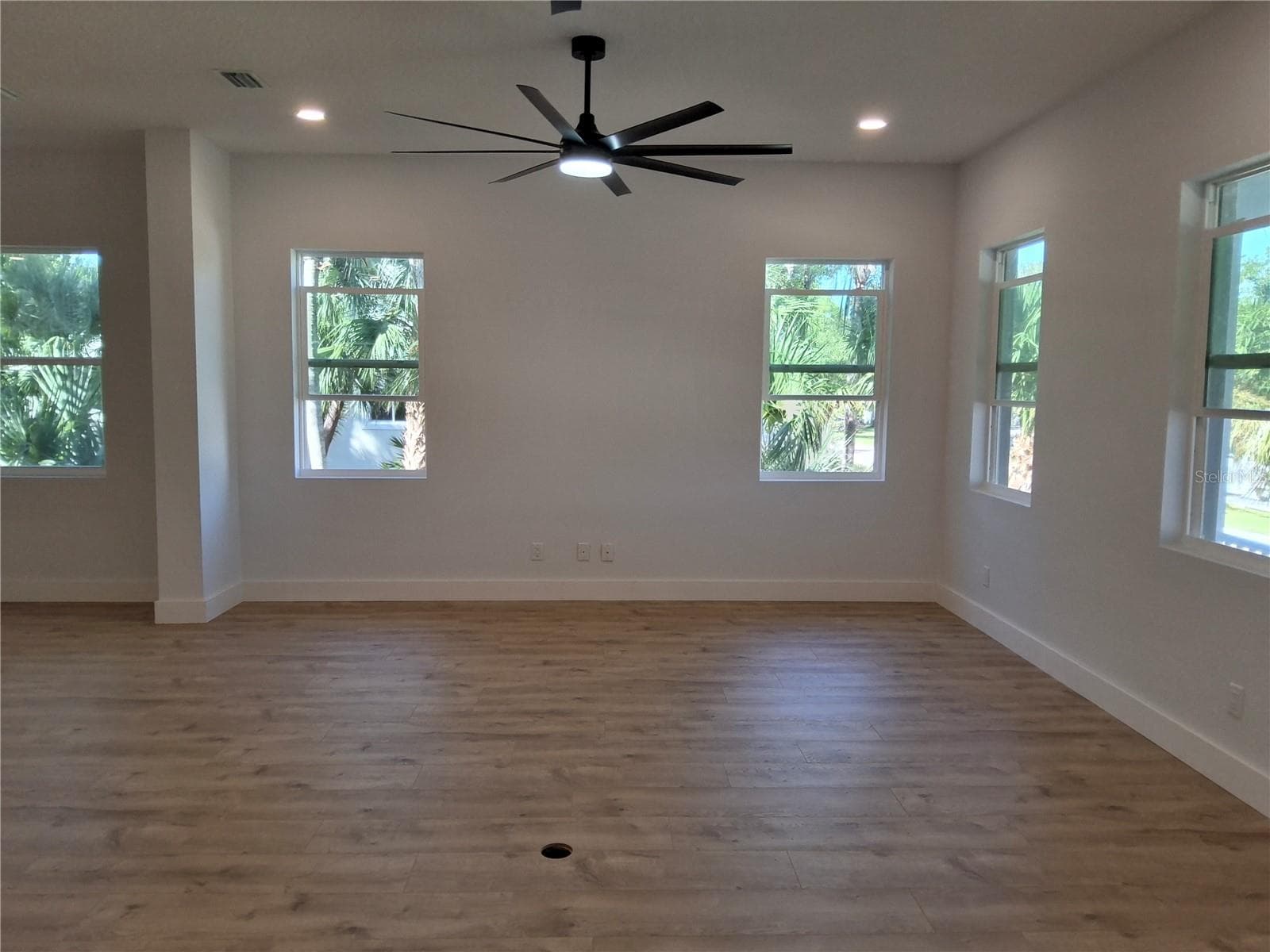 Single Family Residence at 383 GEORGIA AVE, CRYSTAL BEACH, photo 12 of 86