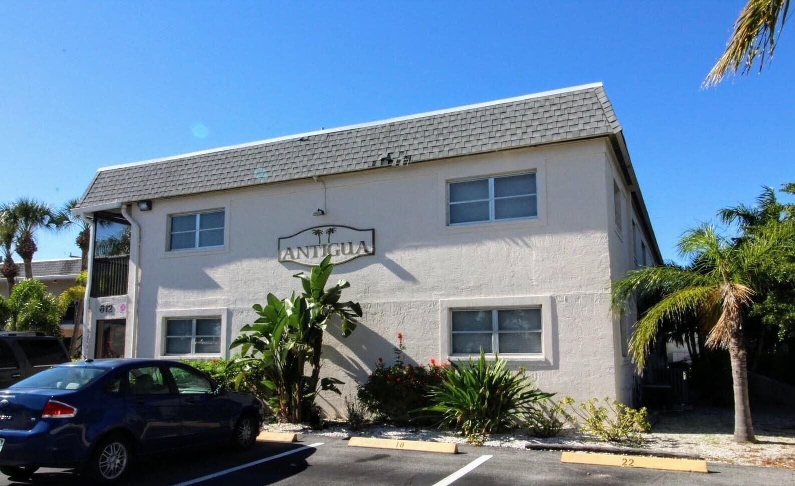 Condominium at 612 GUILD DR #20, VENICE, photo 2 of 15