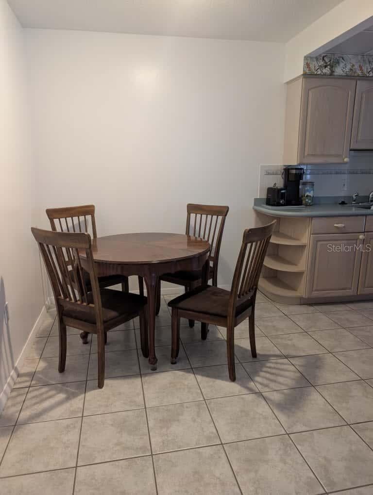 Condominium at 612 GUILD DR #20, VENICE, photo 11 of 15