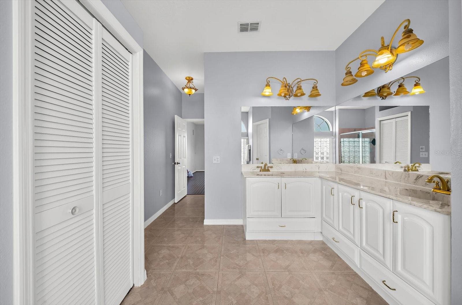 Dual Sinks in primary bathroom - 3715 72ND AVE. CIR E, SARASOTA
