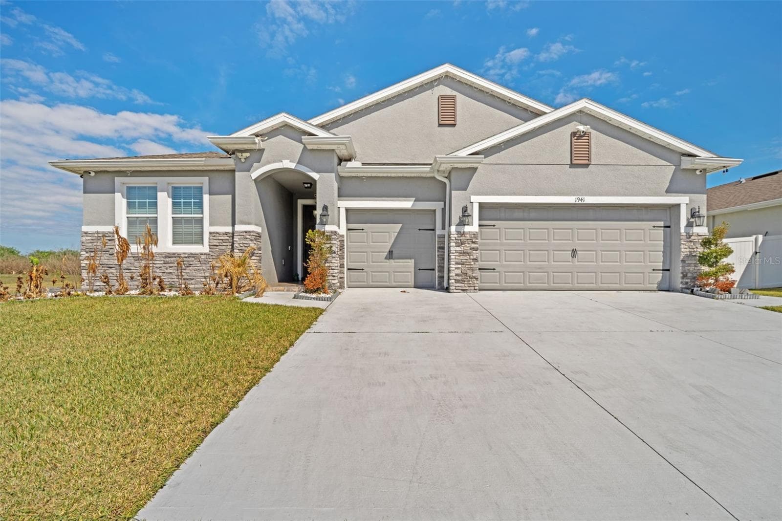 Single Family Residence at 1941 PARTIN TERRACE RD, KISSIMMEE, photo 2 of 38