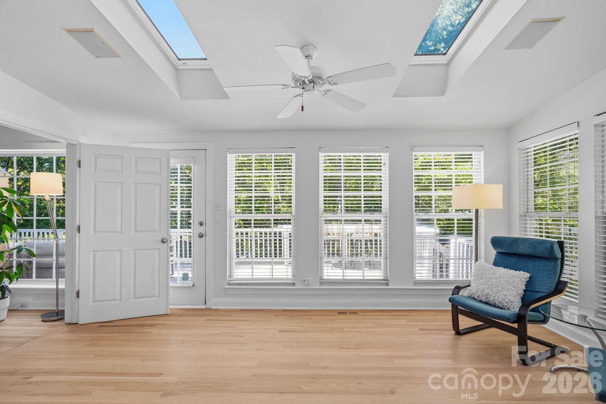 Sun room off Primary suite, can be closed off for privacy or the bedroom doors can be closed to utilize the sunroom throughout the day - 148 Sunrise Circle, Mooresville