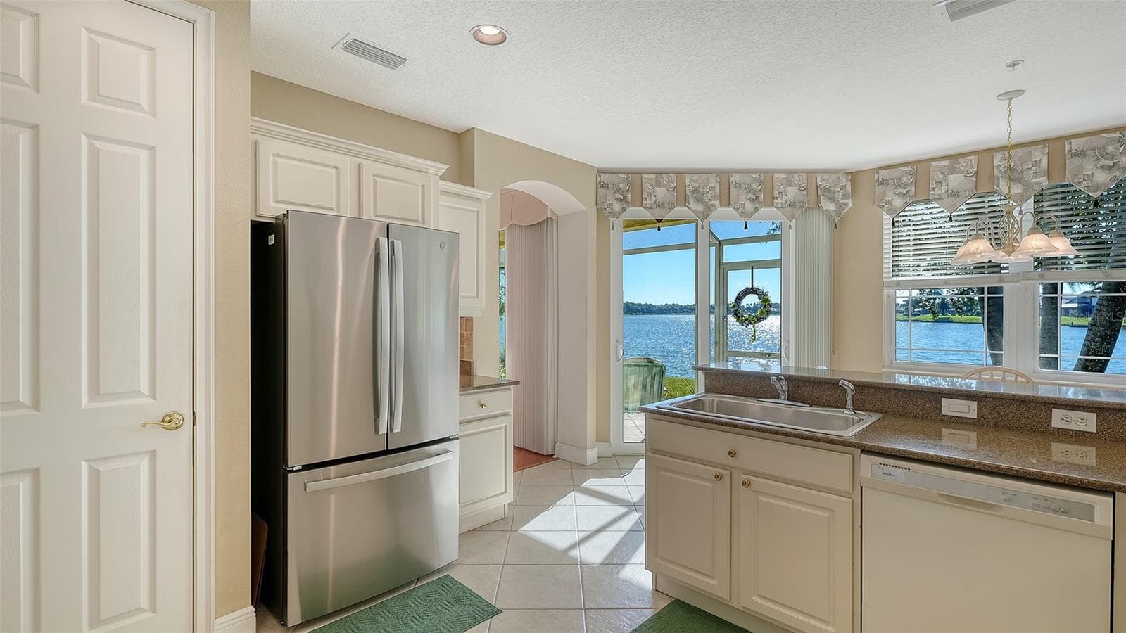 Condominium at 6531 MOORINGS POINT CIR #102, LAKEWOOD RANCH, photo 21 of 81