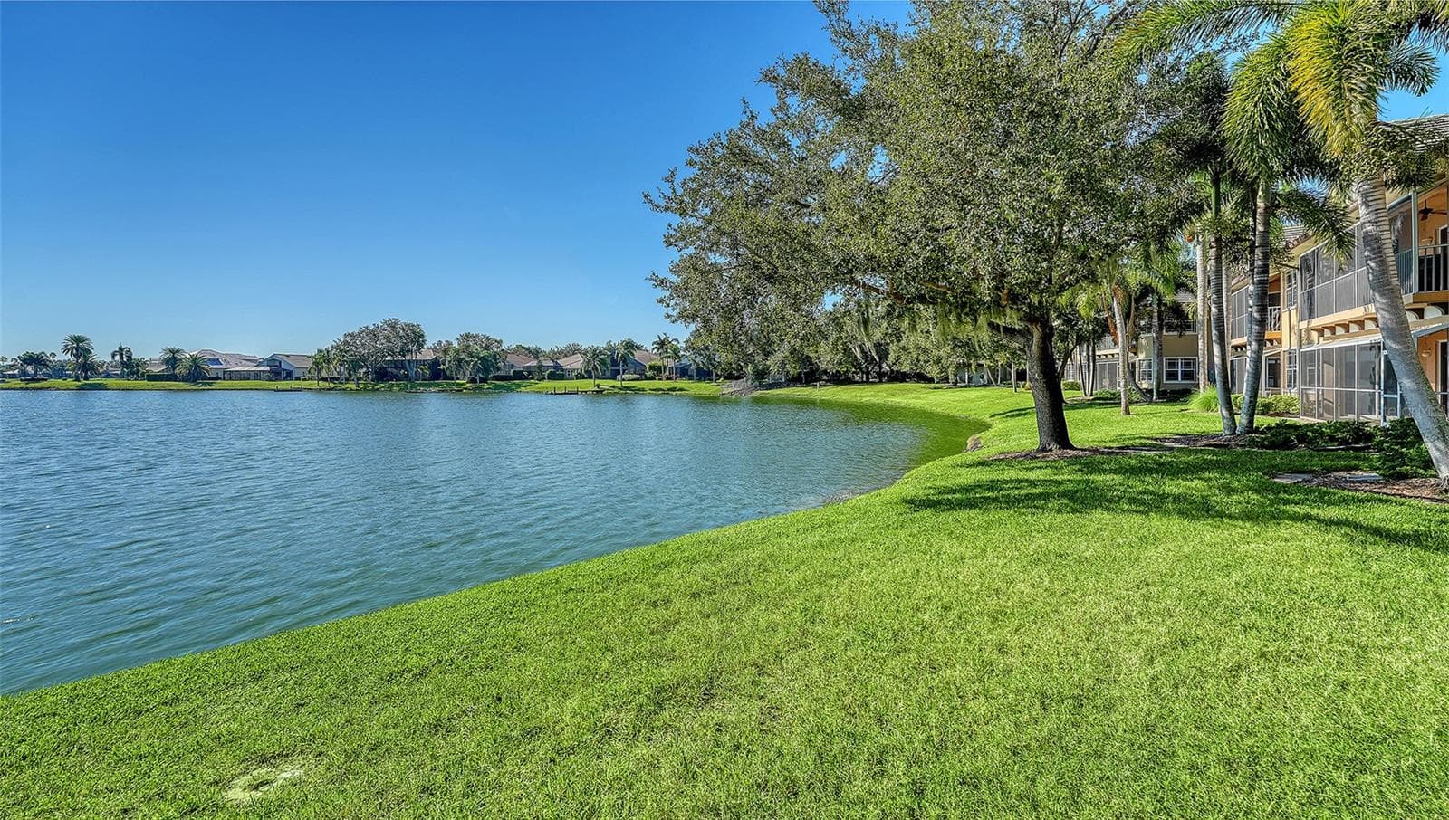 Condominium at 6531 MOORINGS POINT CIR #102, LAKEWOOD RANCH, photo 41 of 81