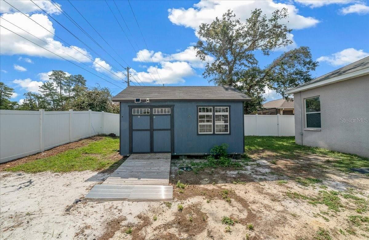 On site built shed - 5044 SW 104TH LOOP, OCALA