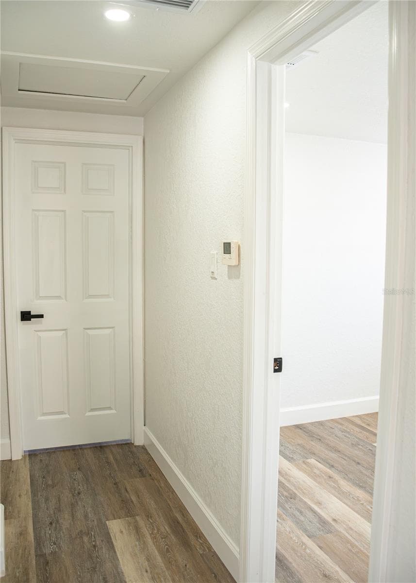 Single Family Residence at 3414 CARIOCA CT, TAMPA, photo 19 of 41