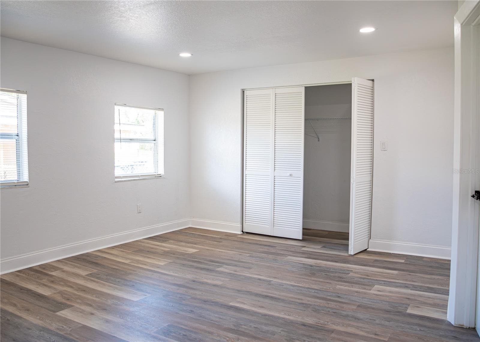 Single Family Residence at 3414 CARIOCA CT, TAMPA, photo 20 of 41