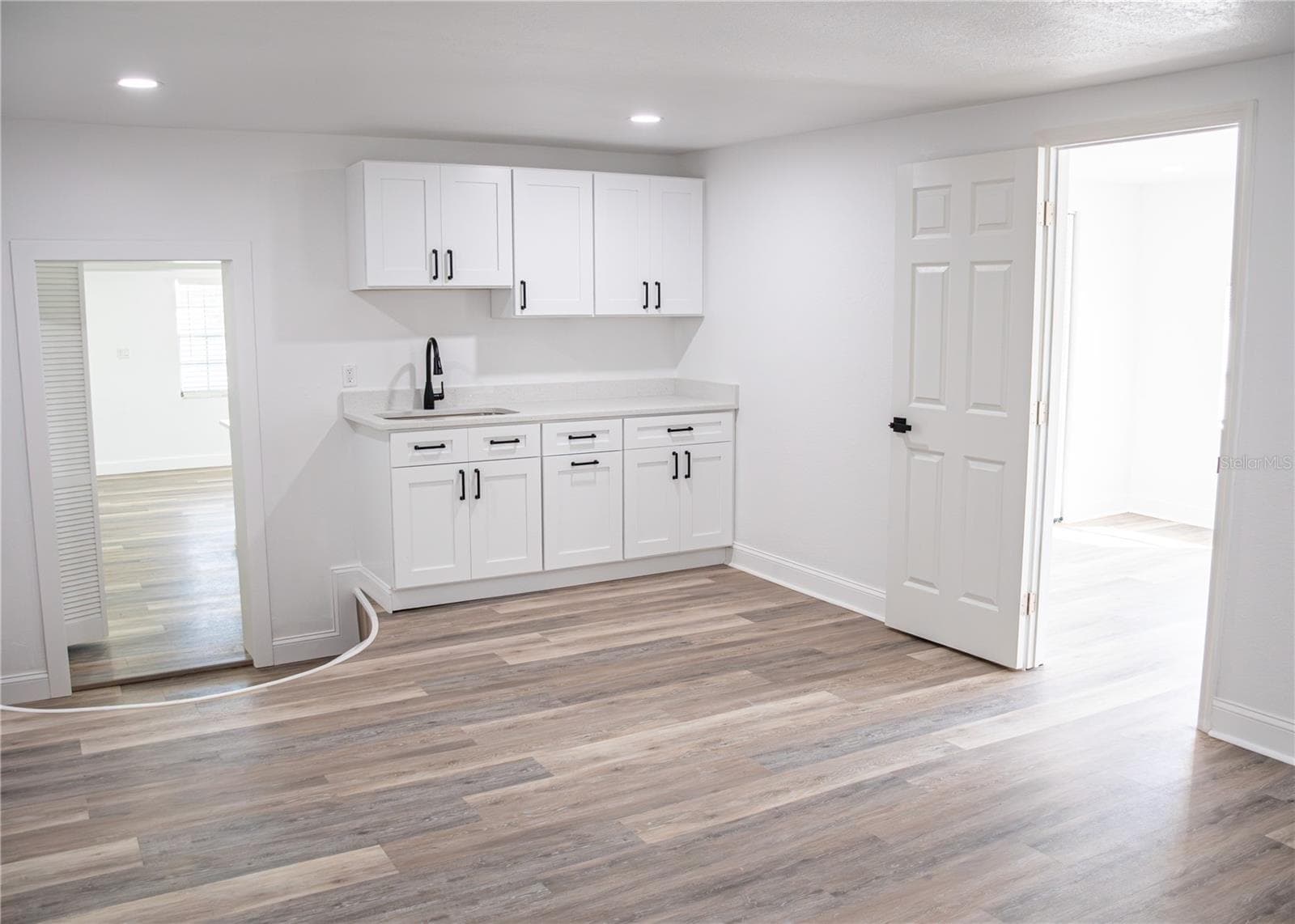 Single Family Residence at 3414 CARIOCA CT, TAMPA, photo 22 of 41