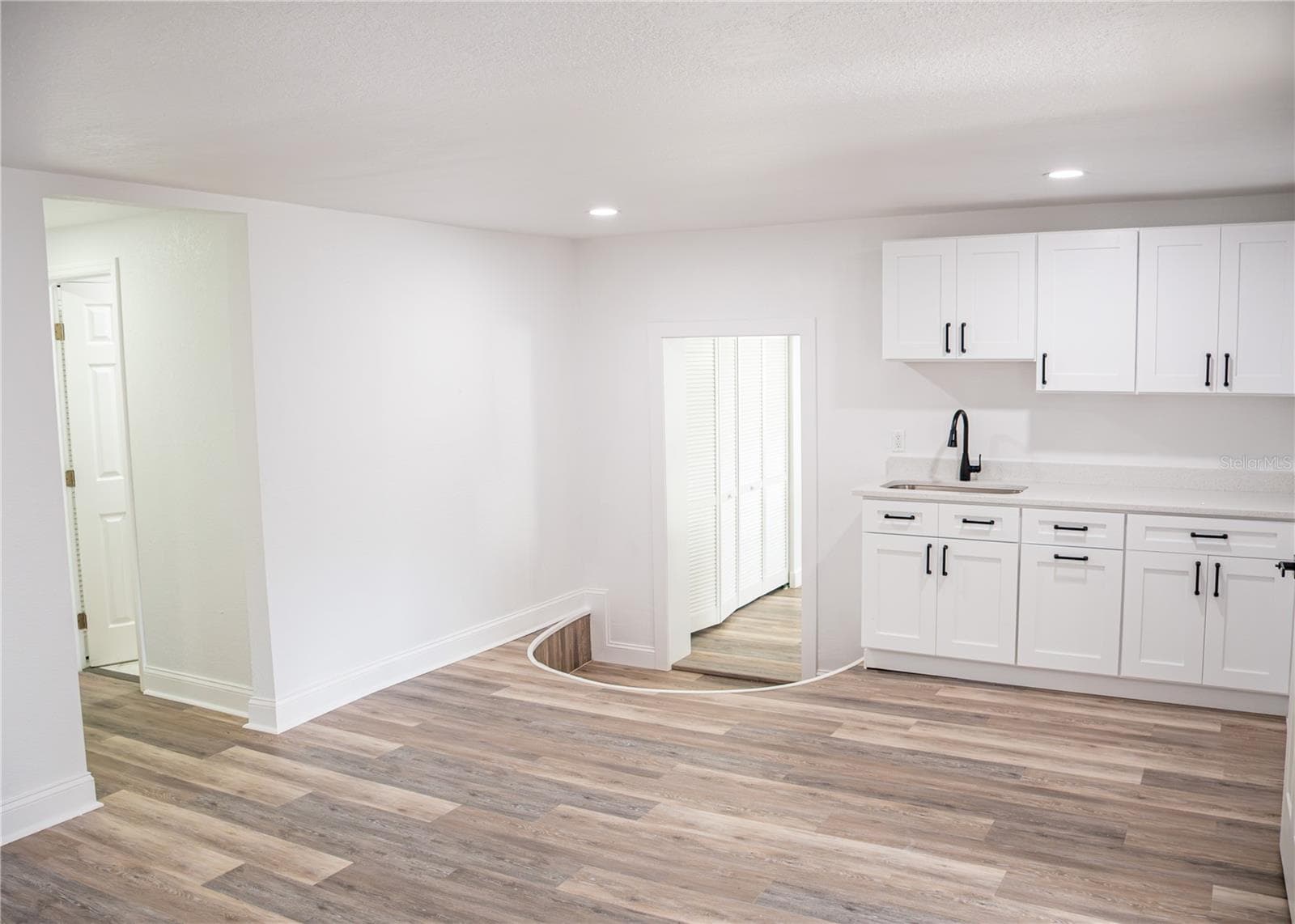 Single Family Residence at 3414 CARIOCA CT, TAMPA, photo 24 of 41