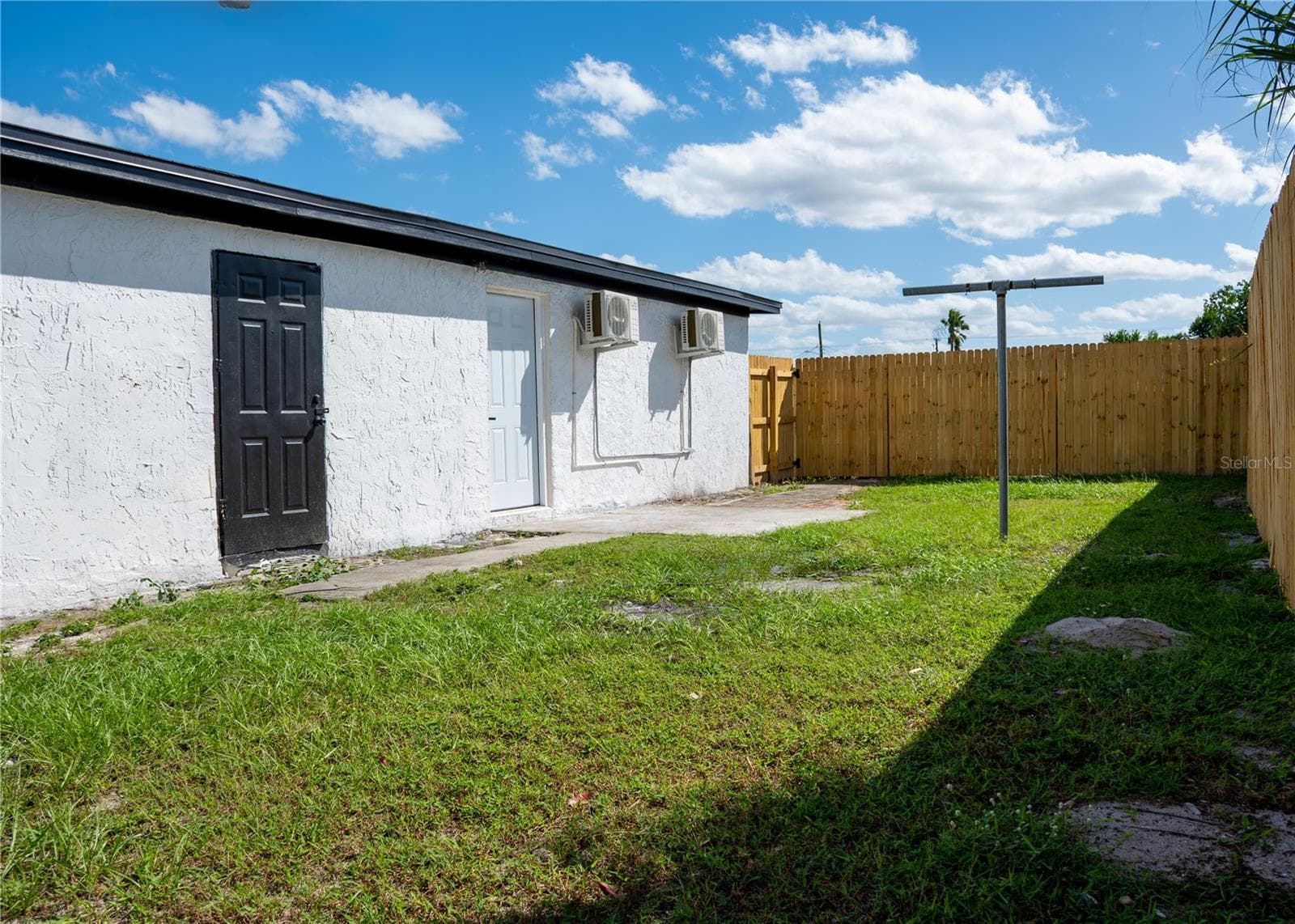 Single Family Residence at 3414 CARIOCA CT, TAMPA, photo 36 of 41