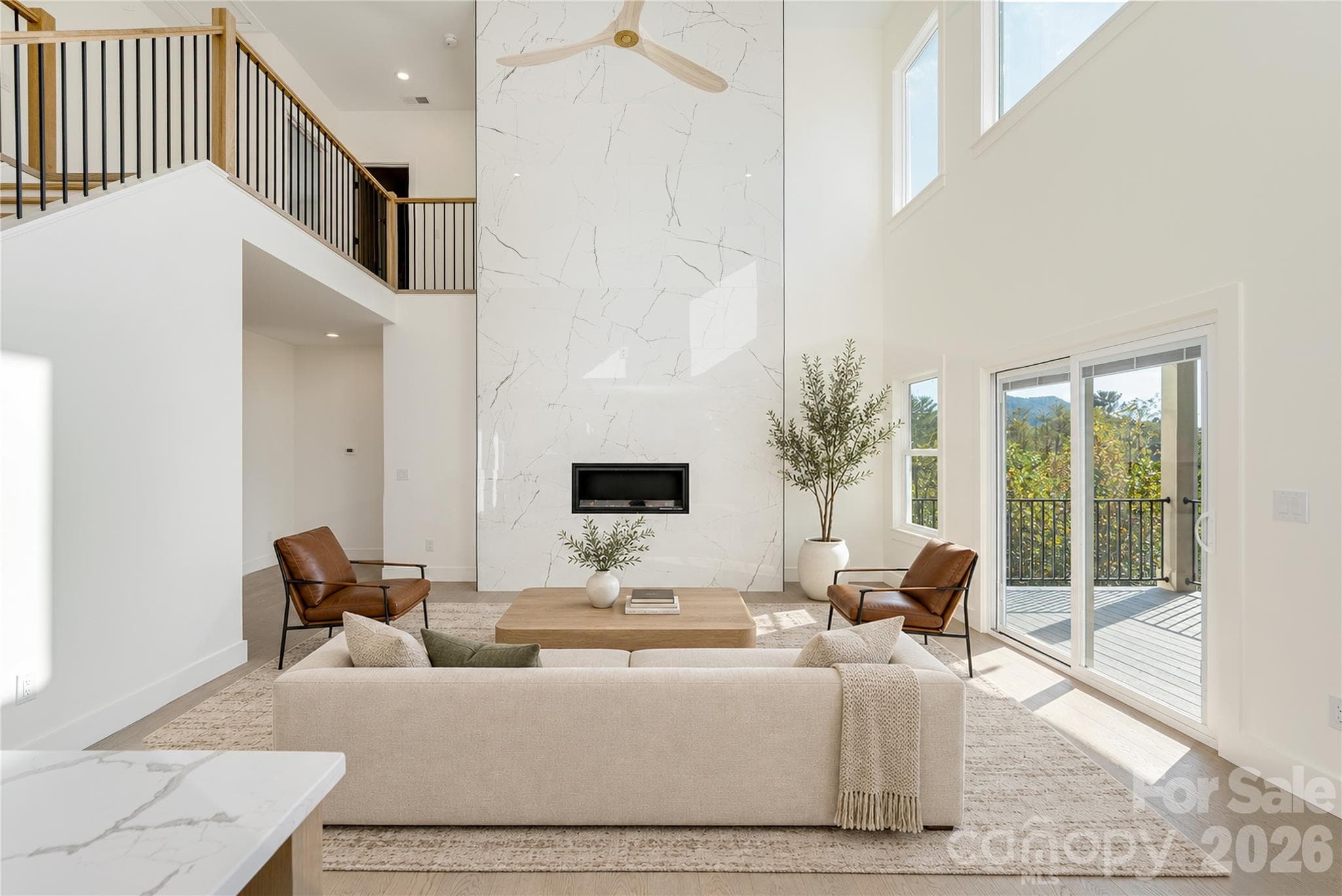 Living room - 159 Meadow Breeze Road, Arden