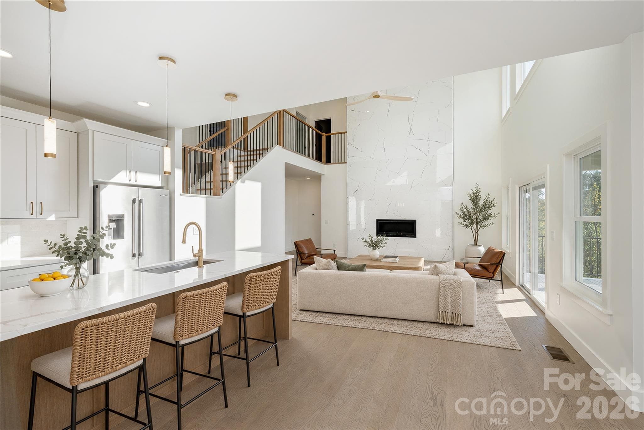 Open living concept - 159 Meadow Breeze Road, Arden