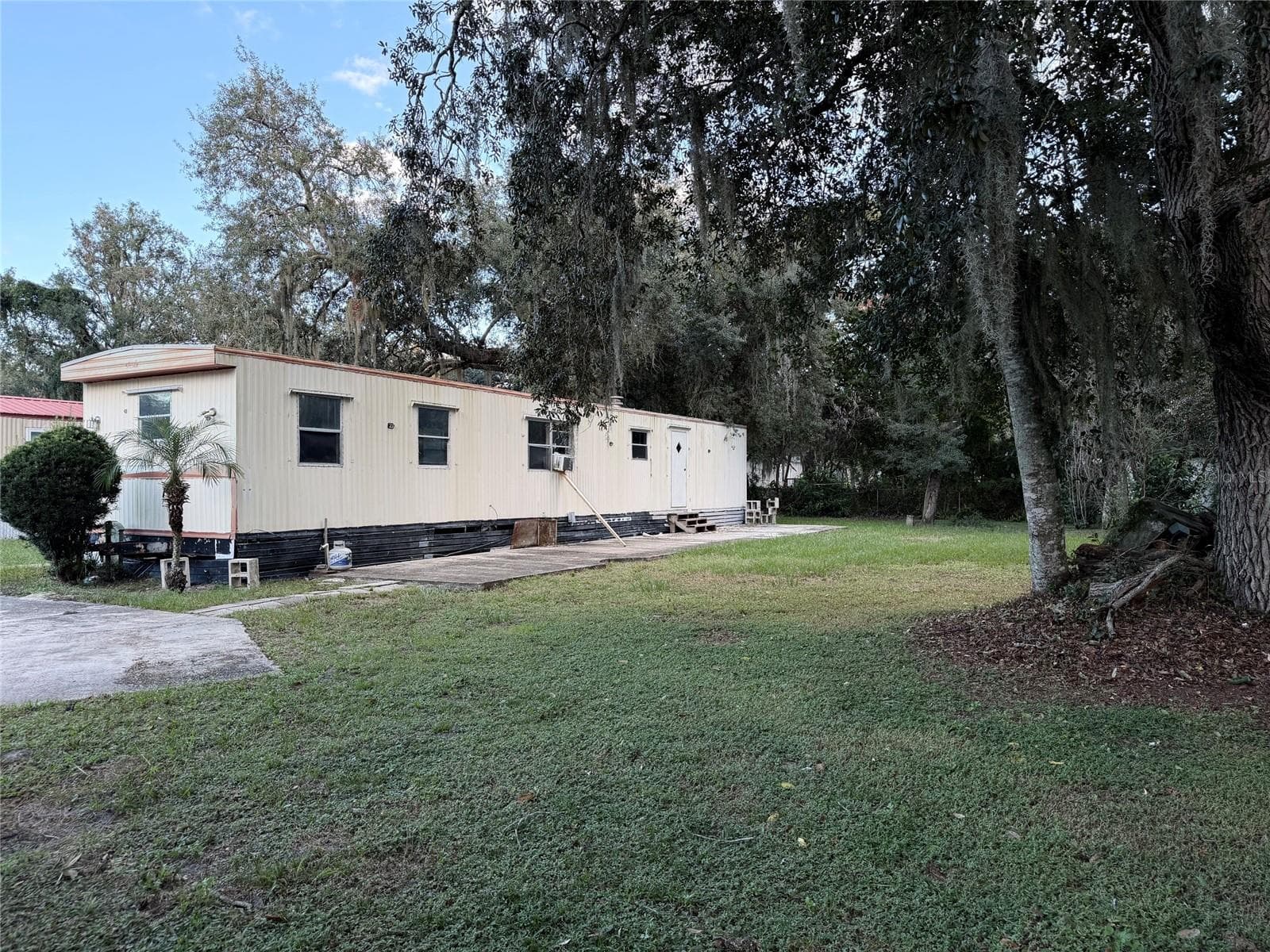 Mobile Home at 349 EARLENE RD, HAINES CITY, photo 2 of 19