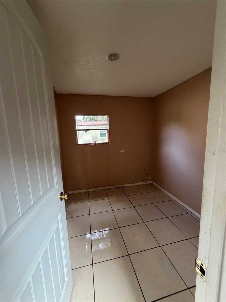 Mobile Home at 349 EARLENE RD, HAINES CITY, photo 13 of 19