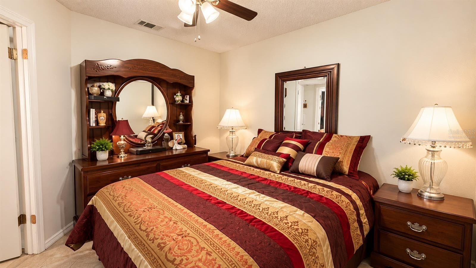 virtually staged. - 98 PINE ISLAND CIR, KISSIMMEE