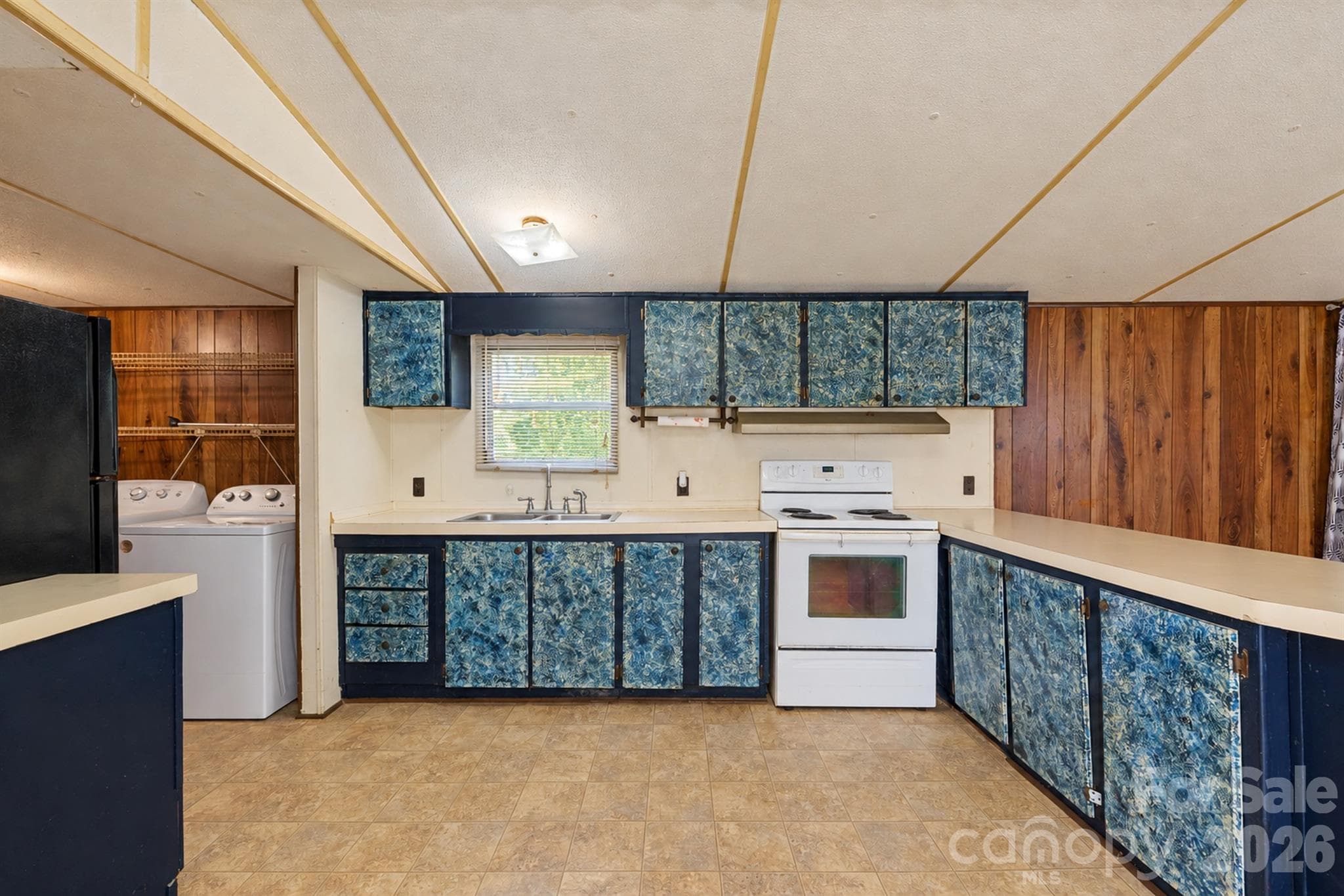 Single Family Residence at 2495 Harding Road, Connelly Springs, photo 14 of 27