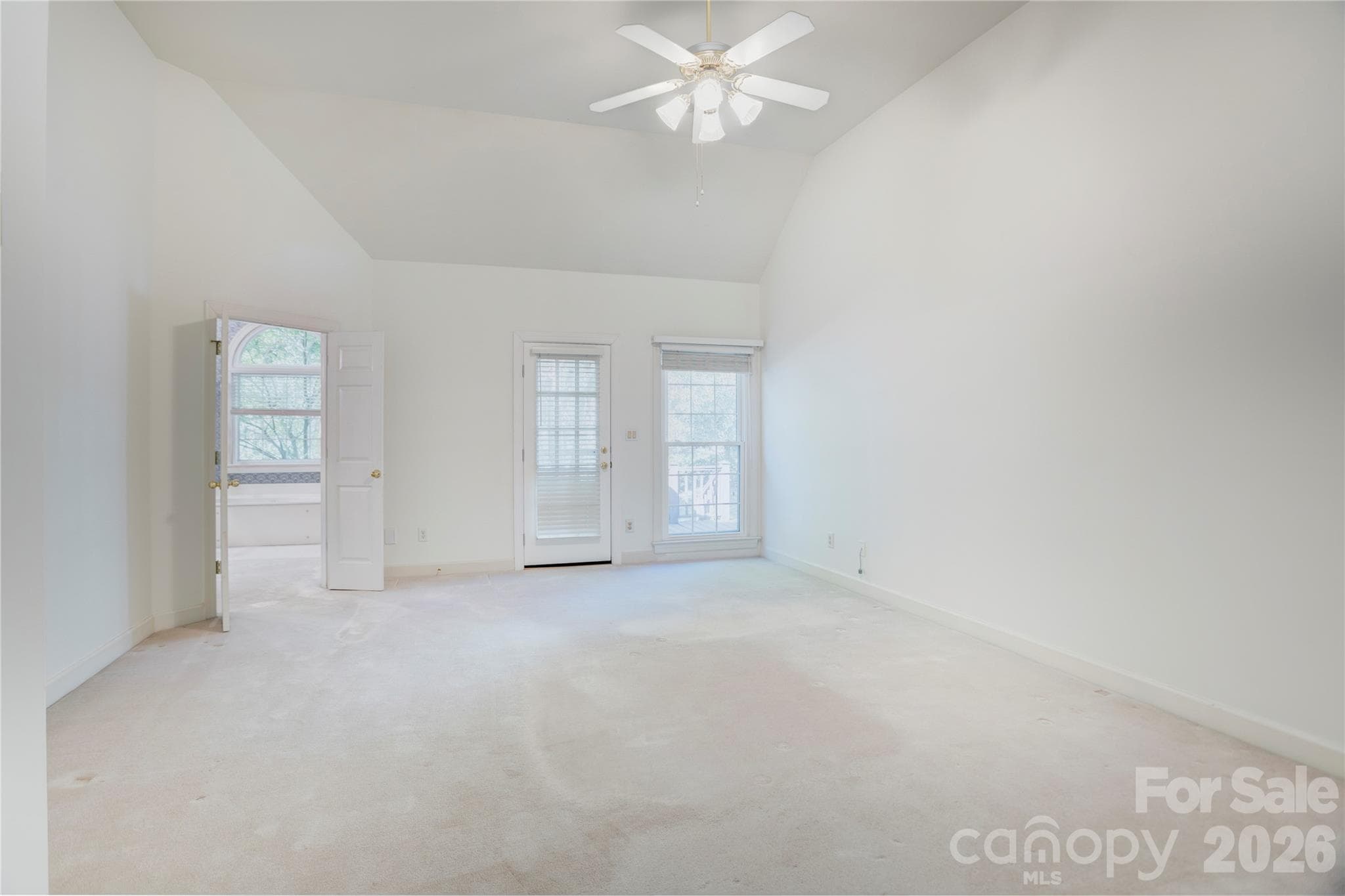 Primary bedroom with high ceilings - 890 Lyerly Ridge Road NW, Concord