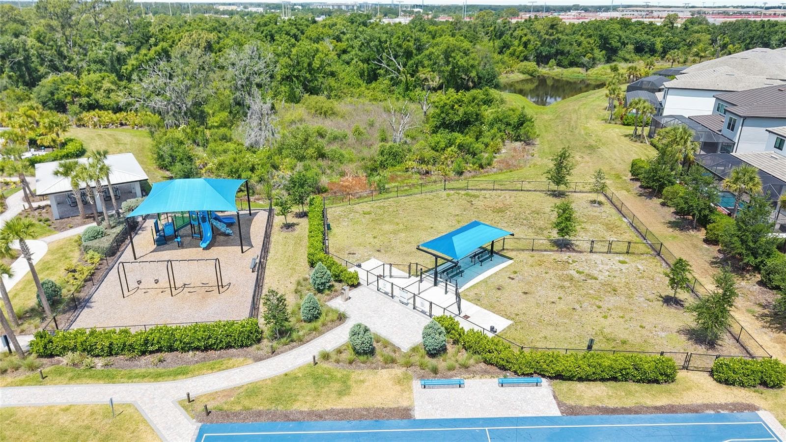 Tot Lot and Dog Park! - 5437 SILVERSIDE PINE CT, LAKEWOOD RANCH