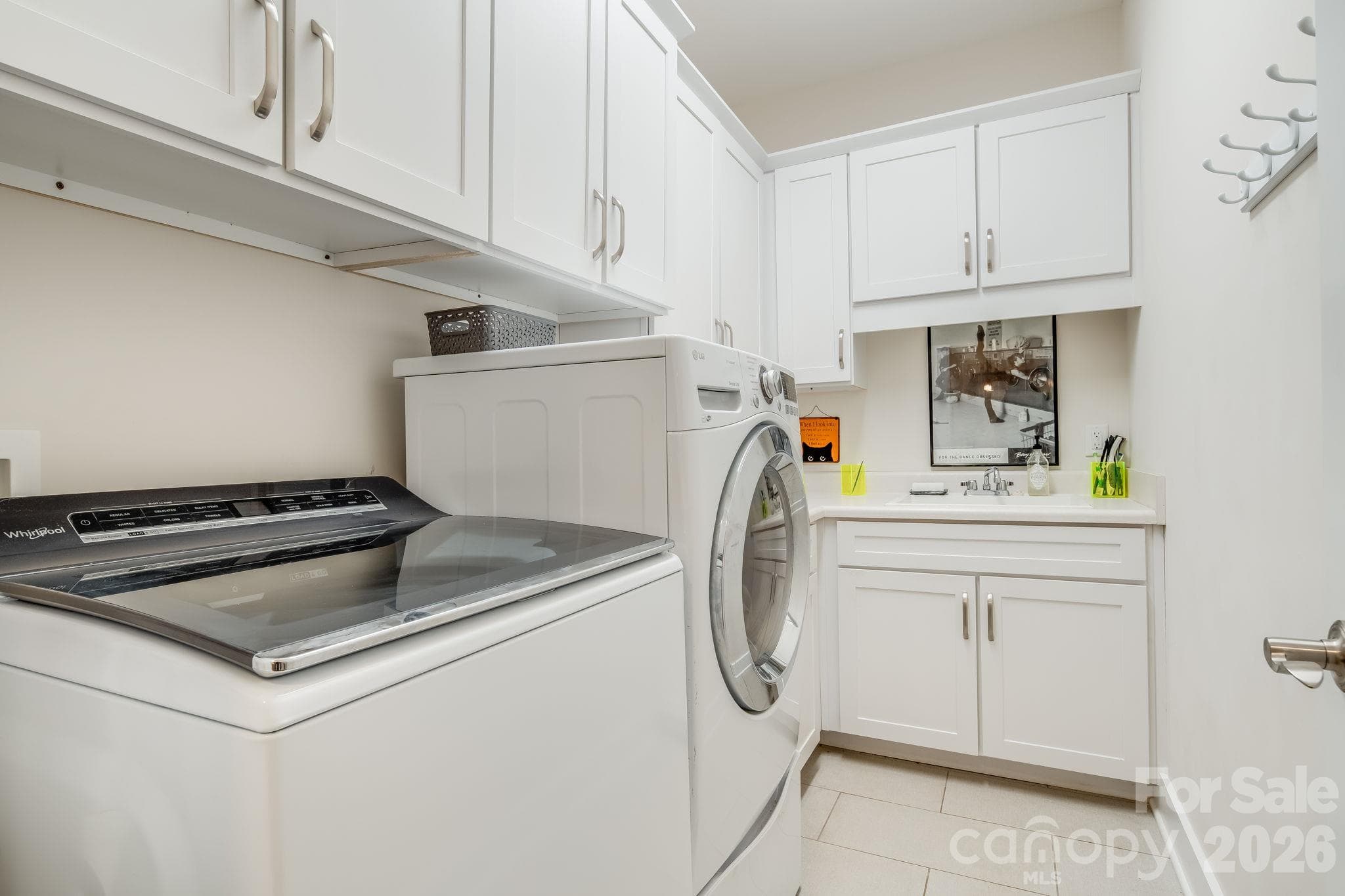 Single Family Residence at 189 Waightstill Drive, Arden, photo 29 of 40