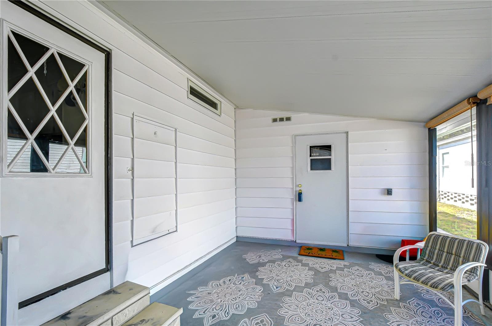 Manufactured Home at 4843 BLANCO DR, ZEPHYRHILLS, photo 10 of 45