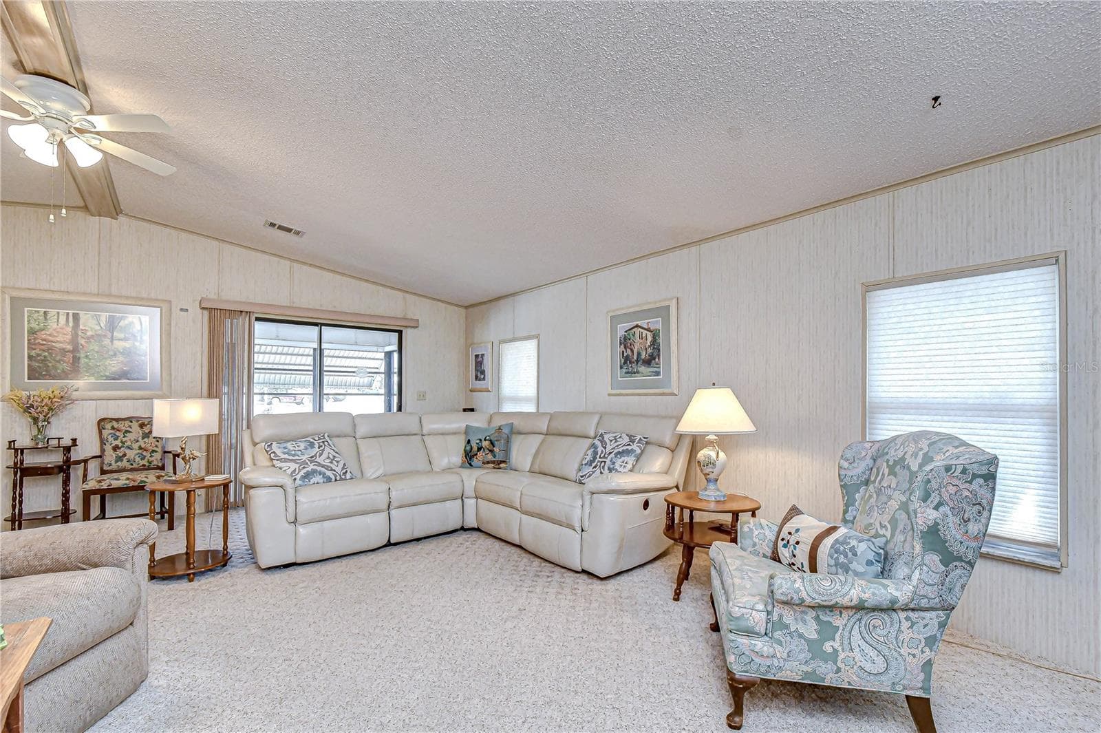 Manufactured Home at 4843 BLANCO DR, ZEPHYRHILLS, photo 25 of 45