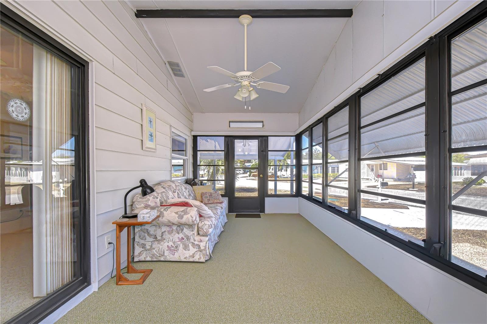 Manufactured Home at 4843 BLANCO DR, ZEPHYRHILLS, photo 39 of 45