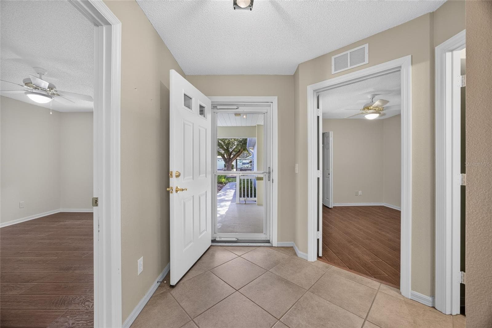 Single Family Residence at 9138 SW 94TH CT, OCALA, photo 11 of 45