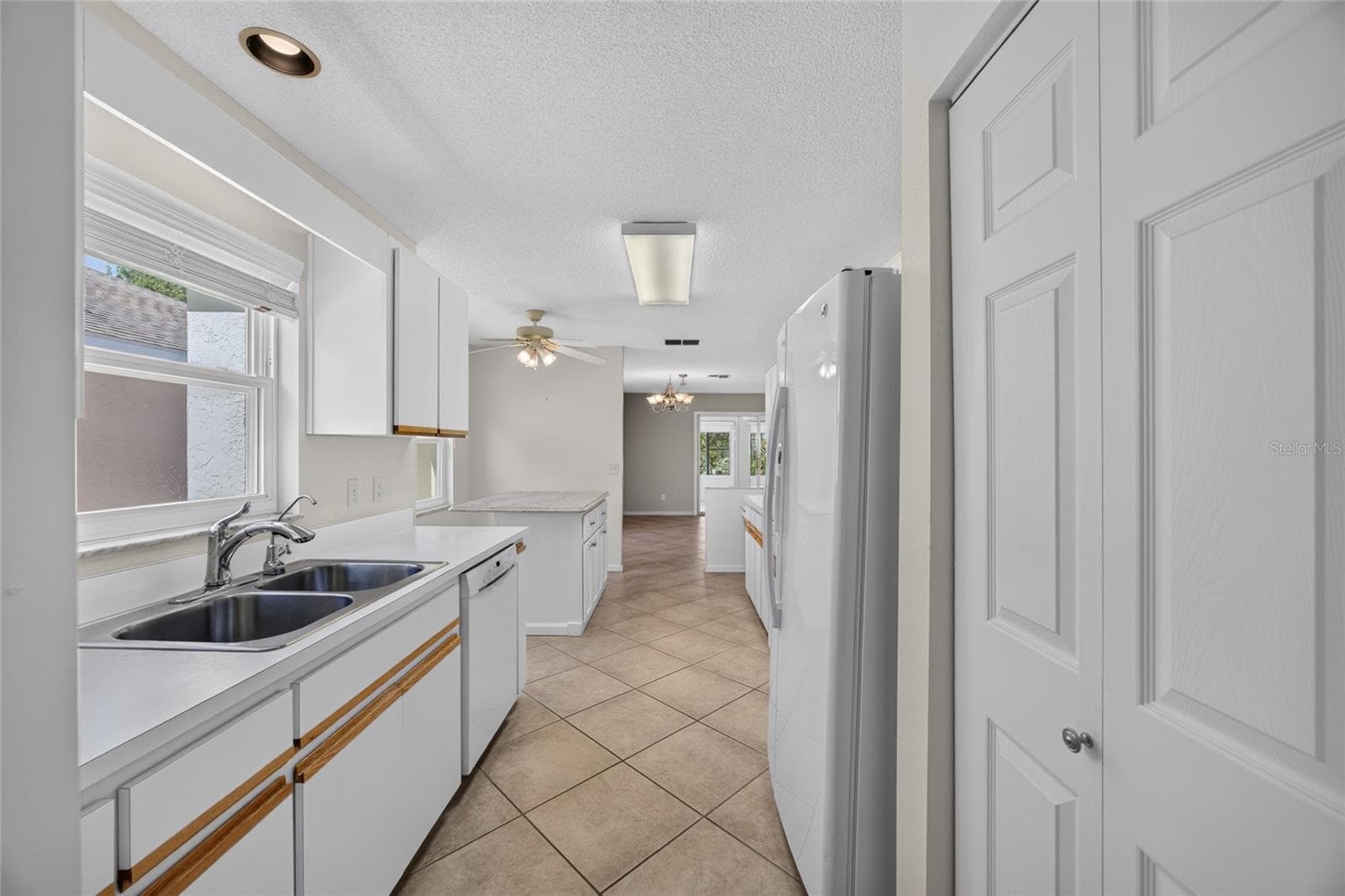Single Family Residence at 9138 SW 94TH CT, OCALA, photo 34 of 45