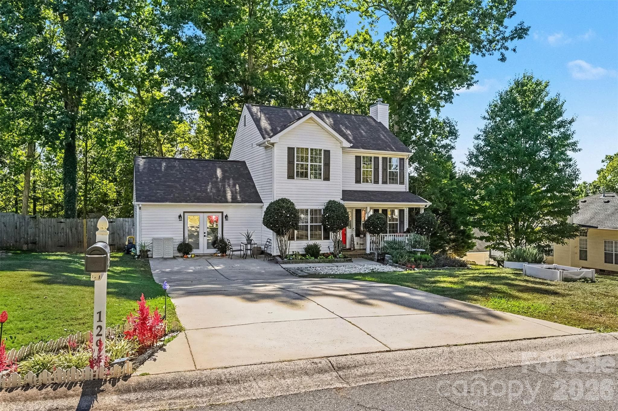 129 Shade Tree Circle